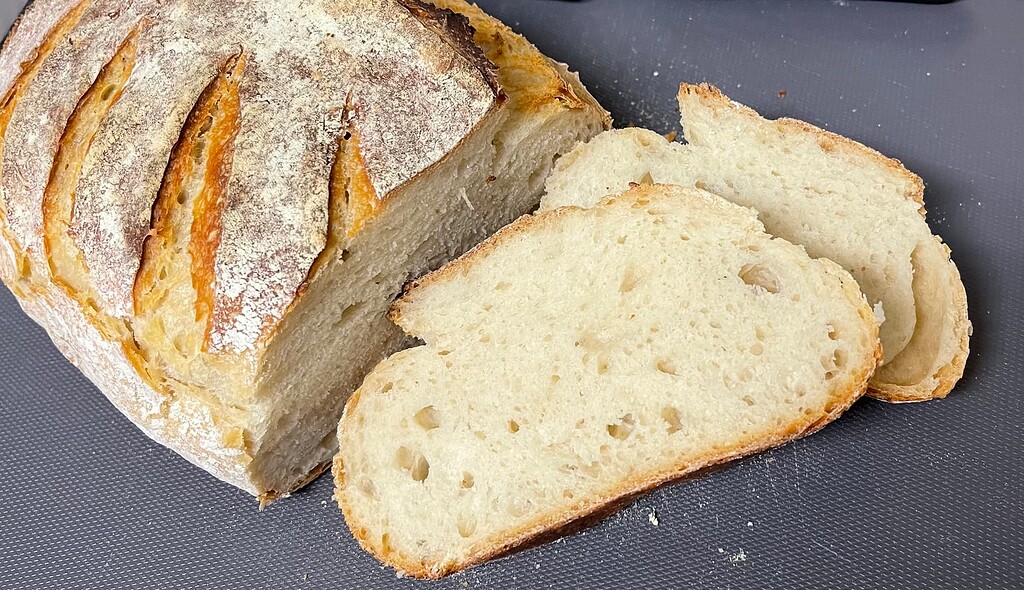 Price Advantage Lodge Dutch oven - Baker's Gallery - Breadtopia Forum,  lodge combo cooker for bread